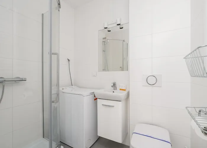 Апартаменти Rycerska With Parking By Renters Познань