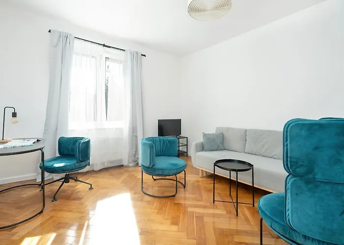 Rycerska With Parking By Renters Апартаменти *