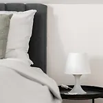 Apartment Rycerska With Parking By Renters