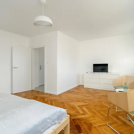 Rycerska With Parking By Renters Appartement *