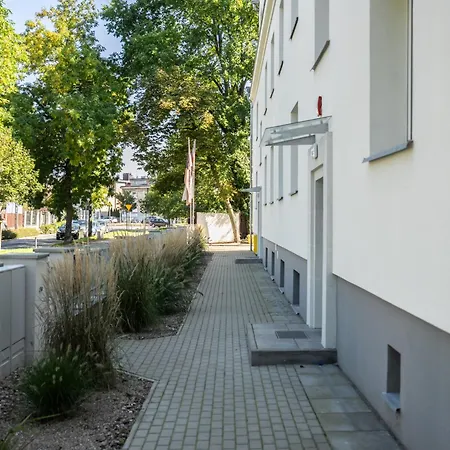 Apartment Rycerska With Parking By Renters Poznan