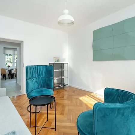 Rycerska With Parking By Renters Apartment Poznan