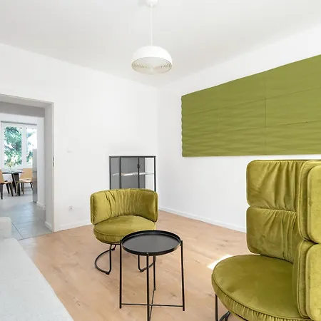Apartment Rycerska With Parking By Renters *