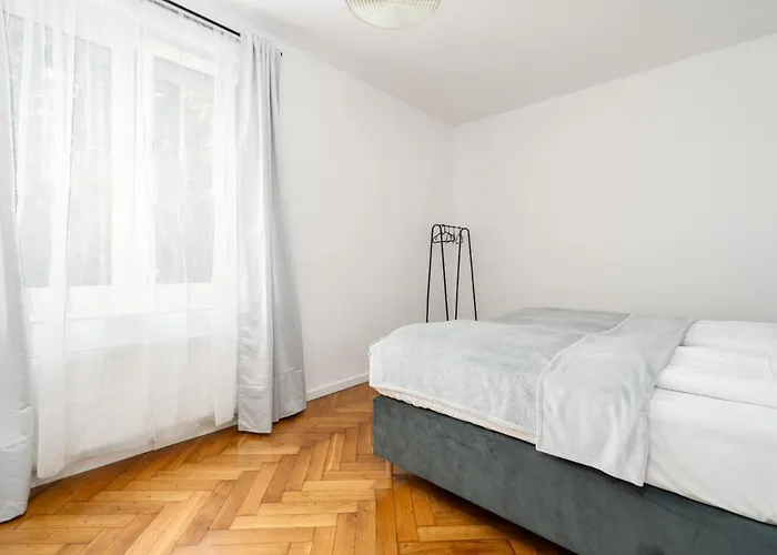 Lägenhet Rycerska With Parking By Renters *