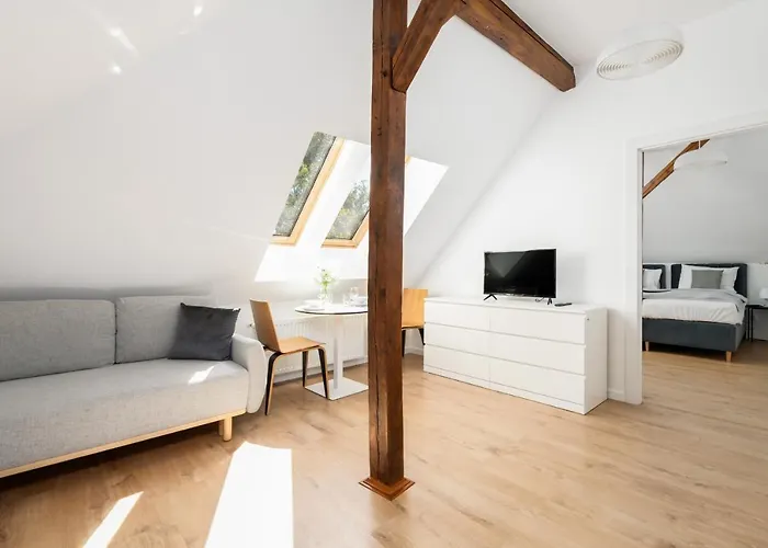 Appartamento Rycerska With Parking By Renters